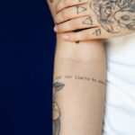 Citation à tatouer : comment choisir un texte qui ne lasse pas citation-a-tatouer