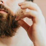 Teinture barbe : comment obtenir un résultat naturel et masculin teinture-barbe