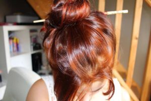 henne-pour-cheveux-blancs