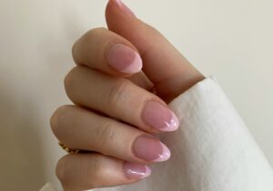 ongle-amande-french