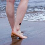Tatouage au cheville : les motifs minimalistes les plus populaires tatouage-au-cheville